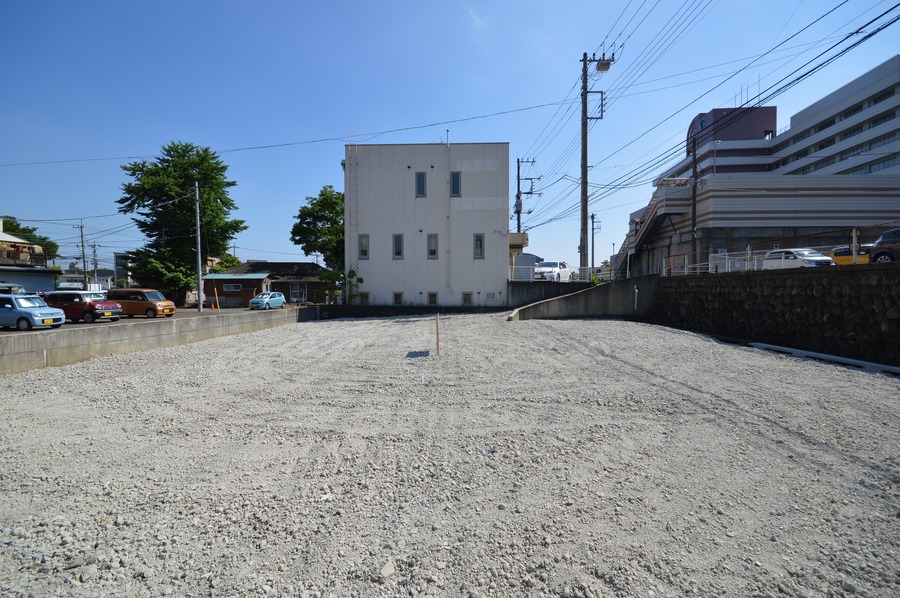 更地渡し、建築条件なしです