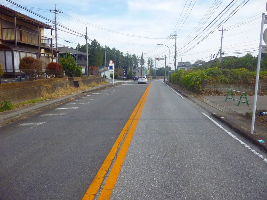 前面道路　北側