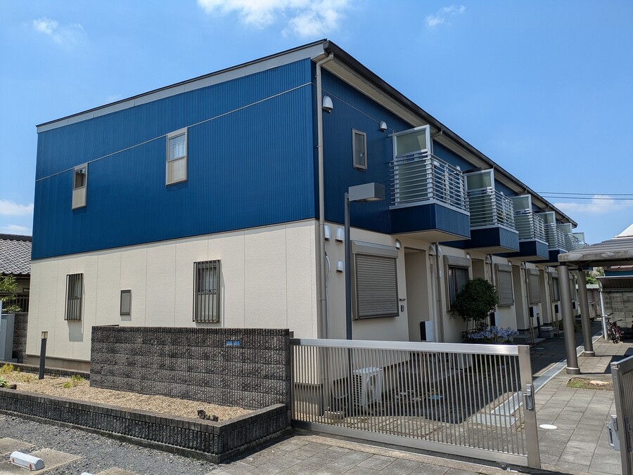 2022年3月に大規模修繕実施済で綺麗な外観です