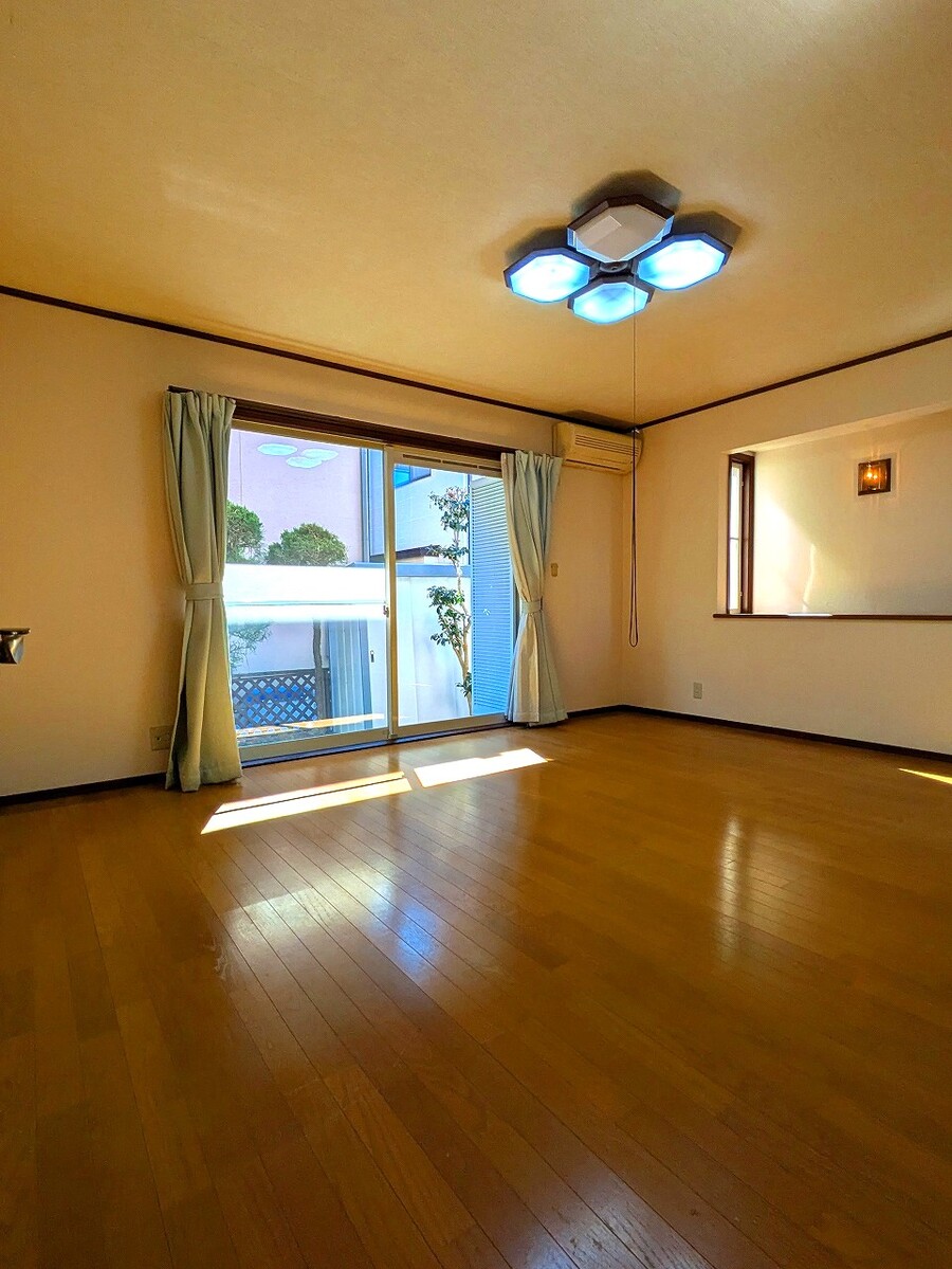 1F　南西洋室