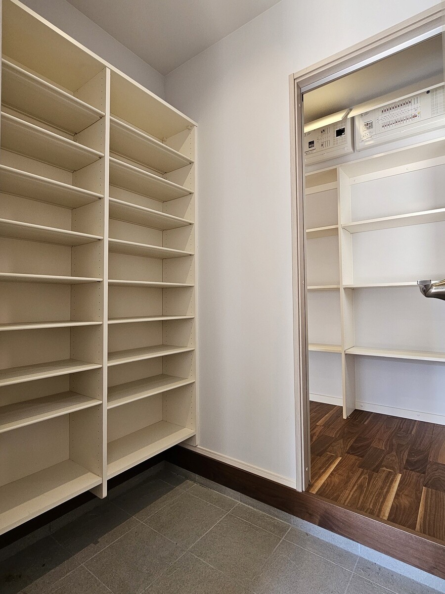 土間収納・パントリー