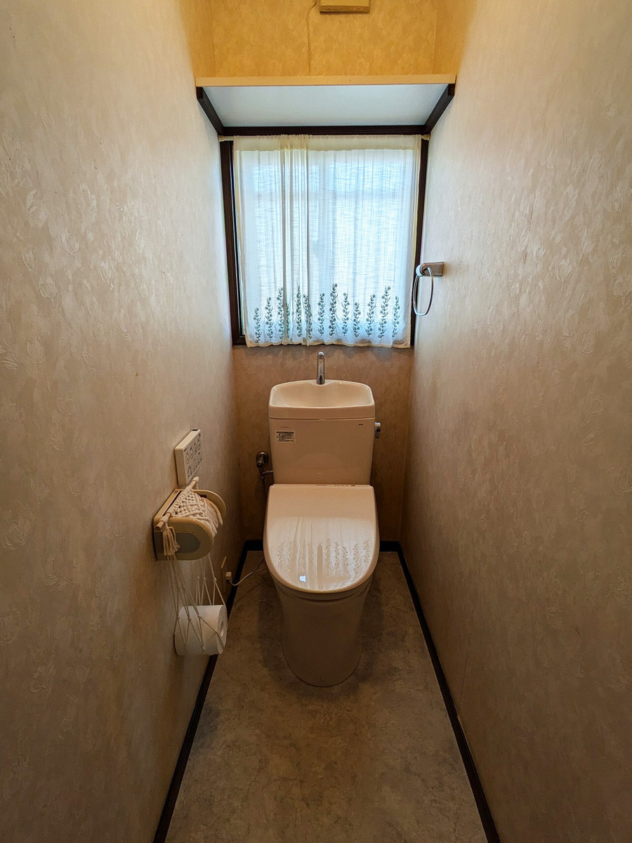 1Fトイレは2023年に便座交換実施