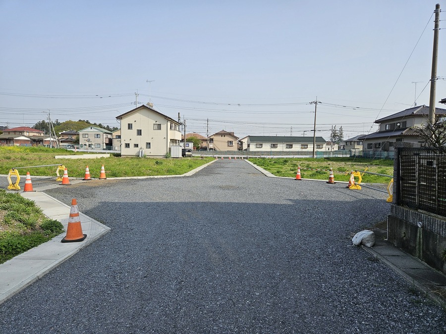 南側前面道路