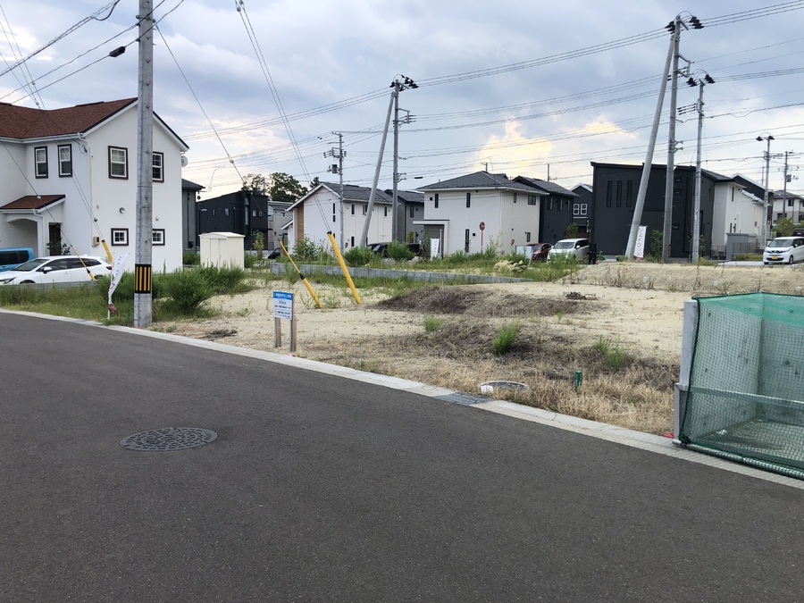 分譲地内に新設公園があるので、お休みの日はお子様とも楽しく過ごせます。