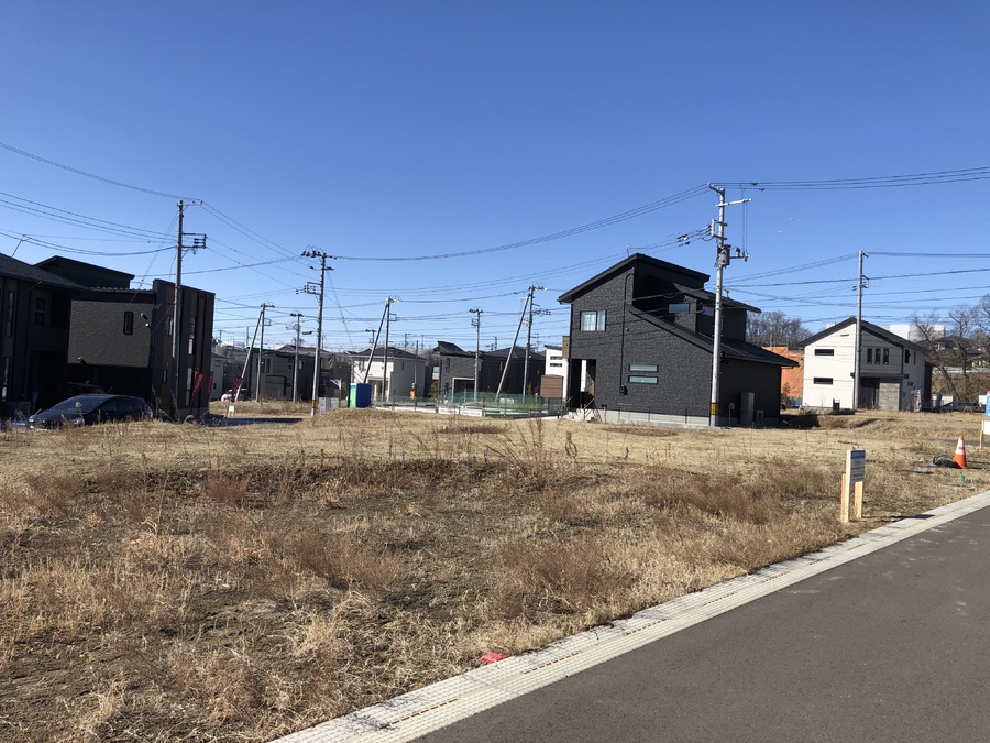上下水道ガス管引込済の為、総額費用を抑えることができます。
