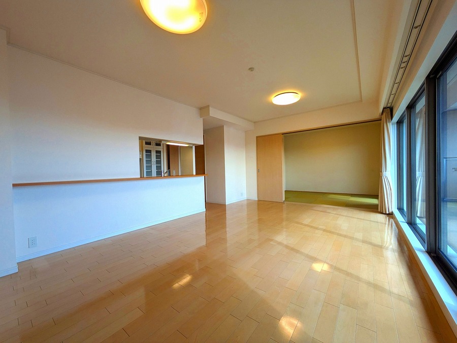 開口が広く明るいＬＤＫ１９帖