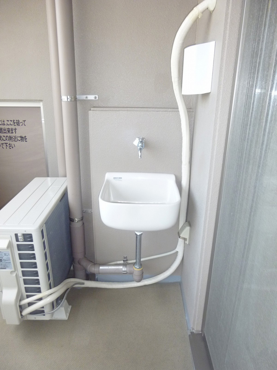 バルコニーにあると便利なスロップシンク