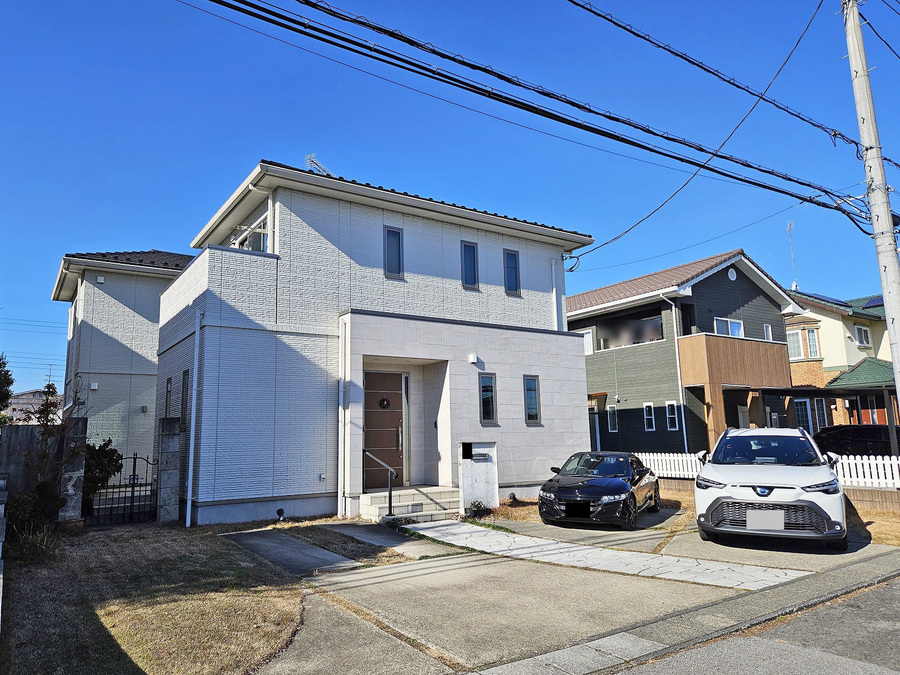 白を基調とした外観