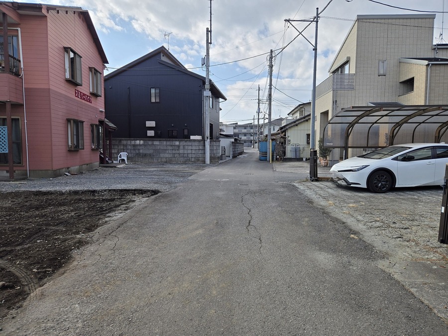 北側道路　西側