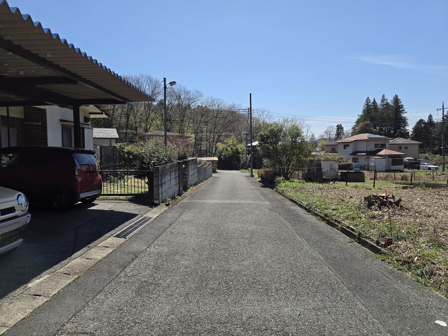 前面道路　北側から