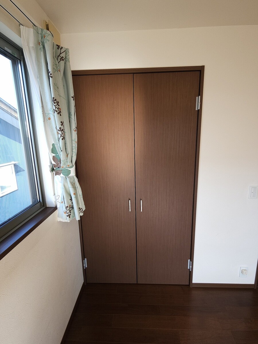 2階南西洋室 収納