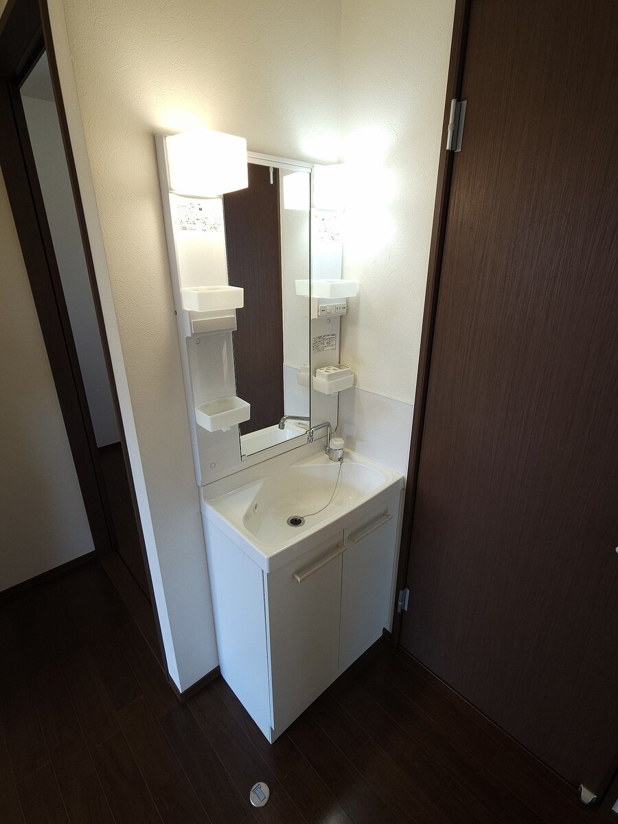 2階洗面化粧台