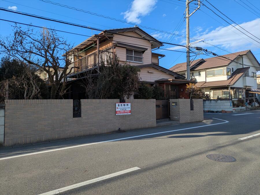 南東側より撮影