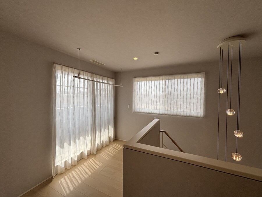 ２階ランドリースペース　※壁クロス貼替を実施致します