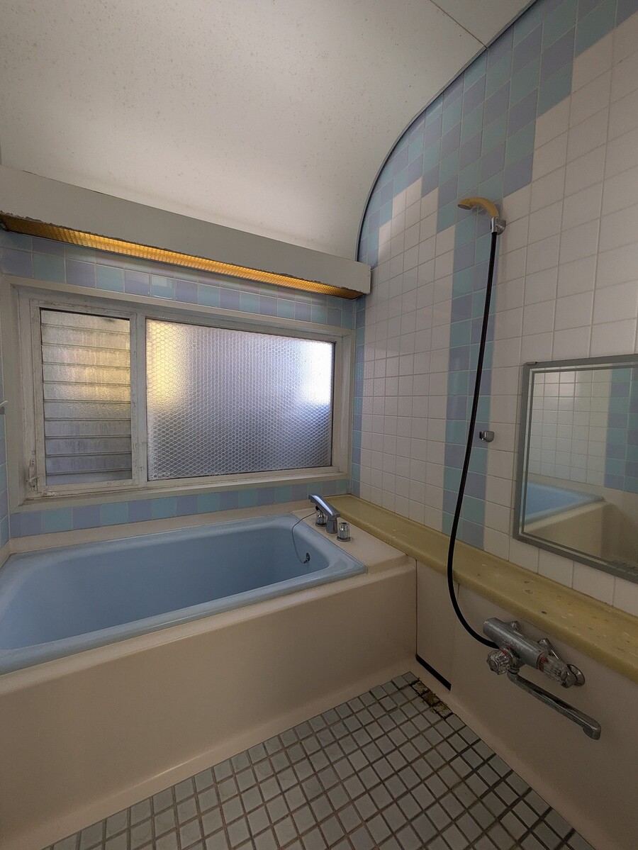 天井がドーム型の1F浴室