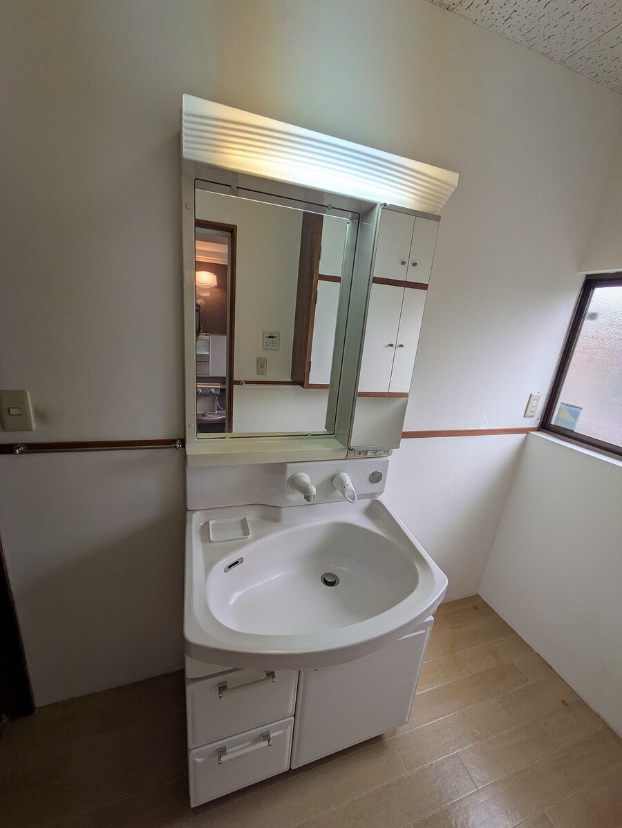 平成20年頃にリフォームした洗面