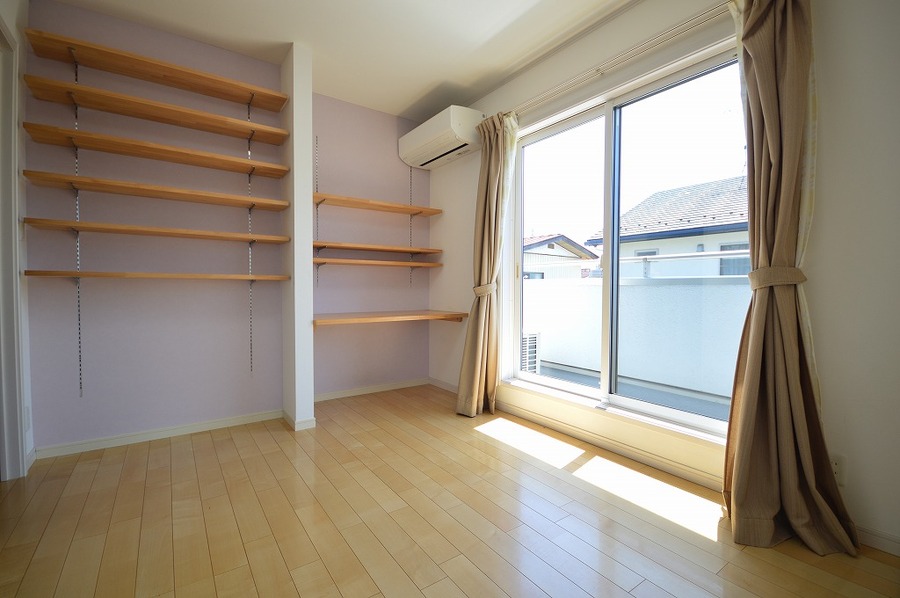 2階南西側洋室5.2帖