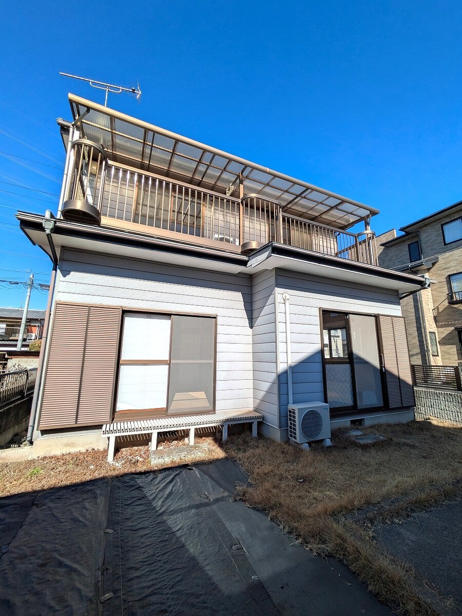 外観　南側より撮影（リフォーム前写真）