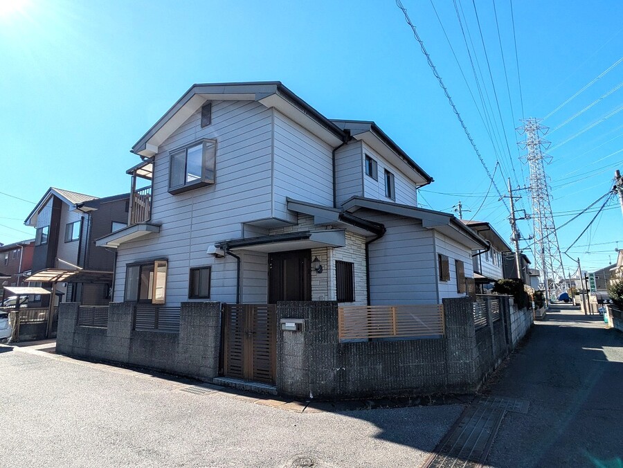 外観　北東より撮影（リフォーム前写真）