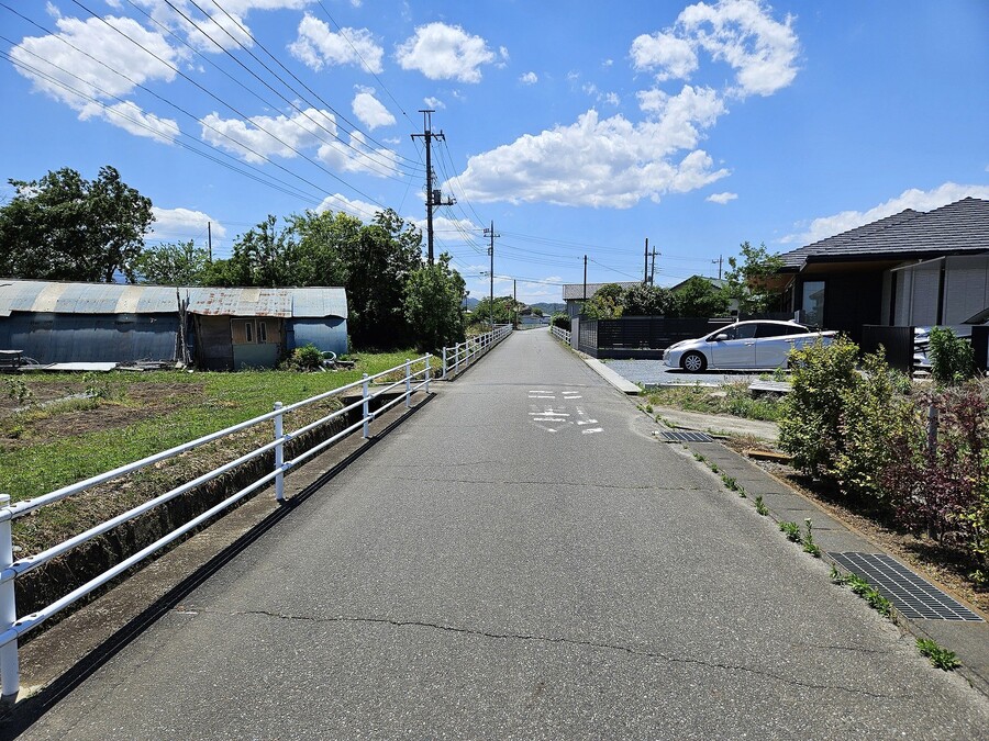 南側前面道路