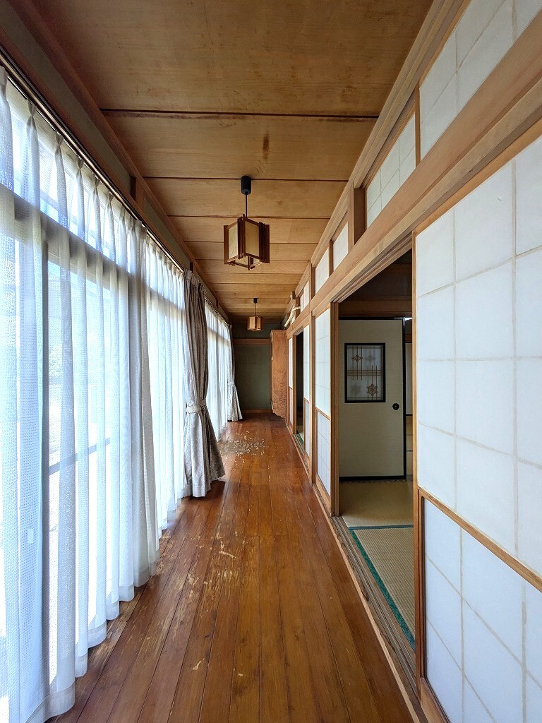 南向きの広縁
