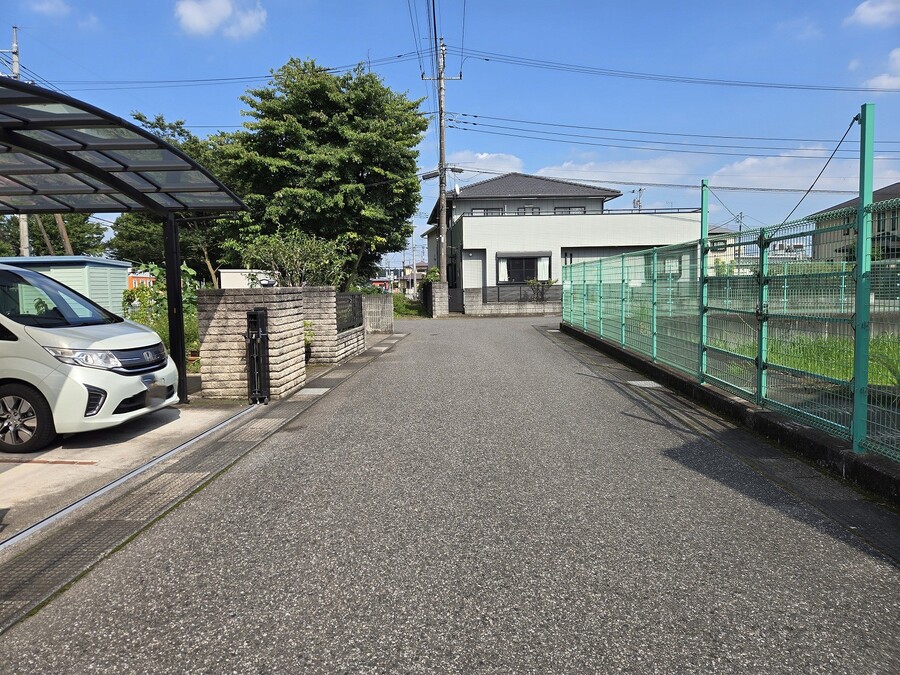 前面道路　東方向