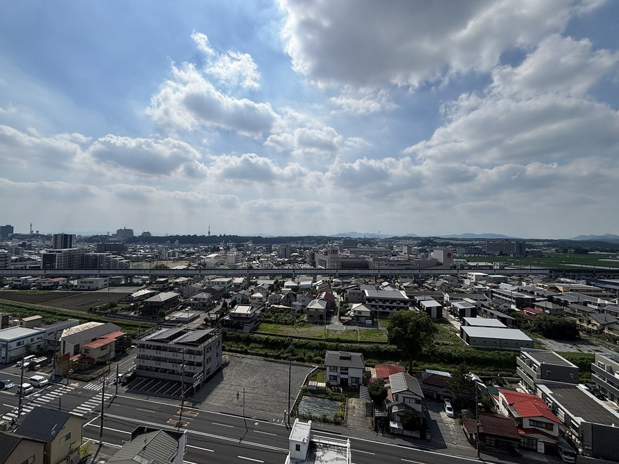東側バルコニーからの眺望