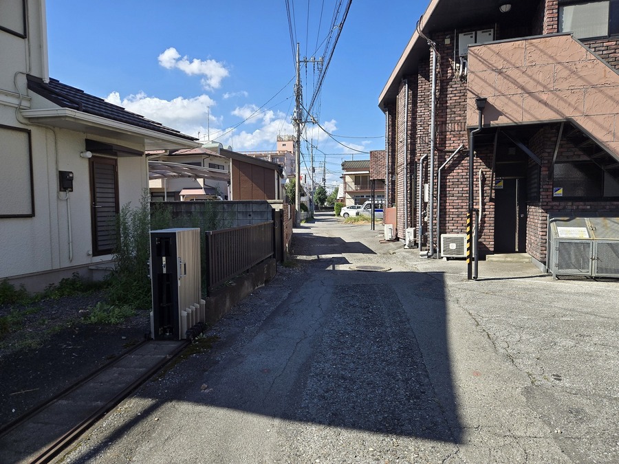 前面道路　北側