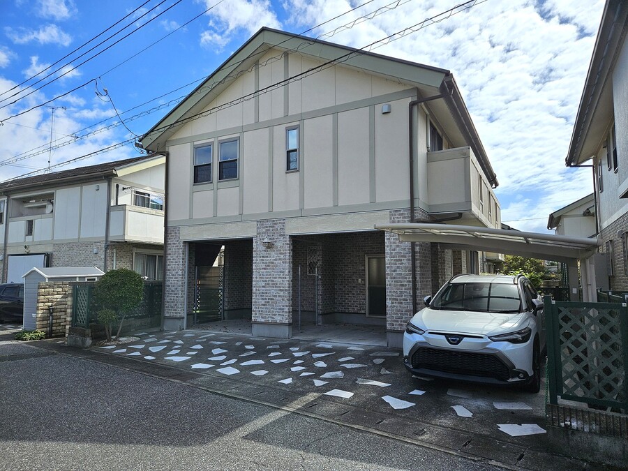 外観 西側から