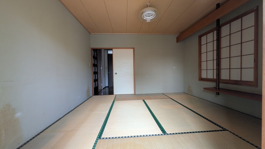 1F和室は8帖+広縁付き