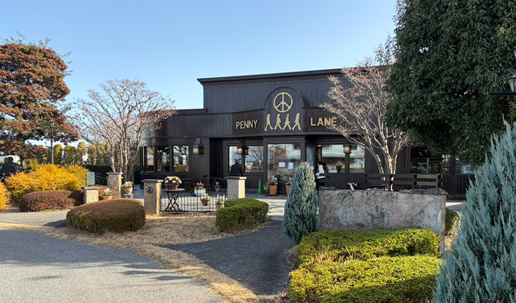 ベーカリーペニーレイン岡本店の画像