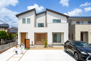 青空を感じる住まい